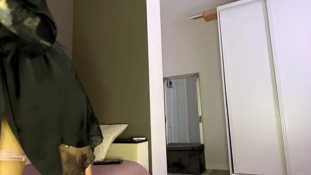 Snapshot of stellaqt chatting on 29, 11, 2025 stellaqt online show from 29, 11, 2025