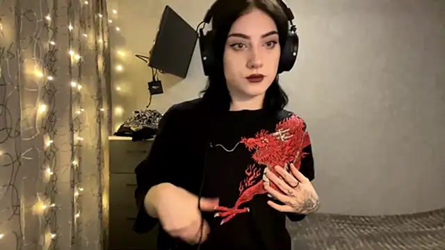 Snapshot of Meowluly chatting on 11, 1, 2026 Meowluly online show from 11, 1, 2026