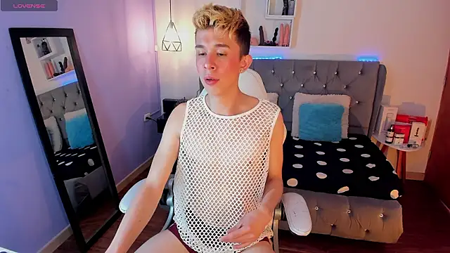 Juaan Diick online show from 2, 2, 2026