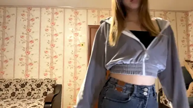 Snapshot of Katebarbie chatting on 2, 12, 2025 Katebarbie online show from 2, 12, 2025