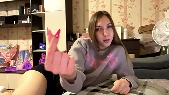 Katebarbie online show from 12, 2, 2026