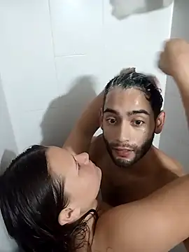 Snapshot of Alexodettej chatting on 2, 12, 2025 Alexodettej online show from 2, 12, 2025