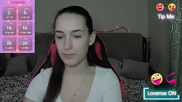 Snapshot of Star_Kate chatting on 2, 12, 2025 Star Kate online show from 2, 12, 2025