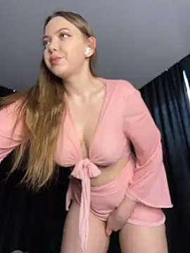 SinCityDoll online show from 5, 7, 2026