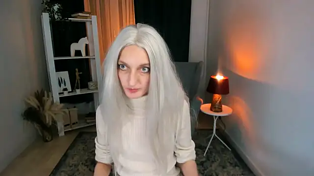 Snapshot of ViktoriaClark chatting on 15, 12, 2025 ViktoriaClark online show from 15, 12, 2025