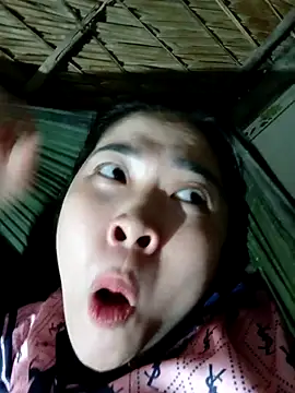 Snapshot of Lin-kute98 chatting on 5, 1, 2026 Lin-kute98 online show from 5, 1, 2026