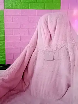 Lily-ross22 online show from 7, 3, 2026