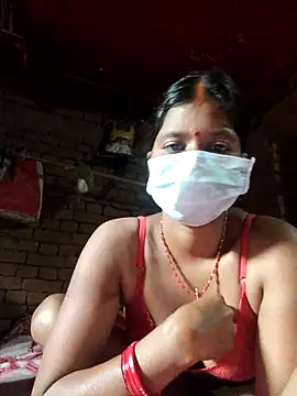 Snapshot of Curvy_Vamikaa chatting on 15, 12, 2025 Curvy Vamikaa online show from 15, 12, 2025