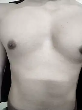 Snapshot of Dr_sahab_31 chatting on 24, 11, 2025 Dr sahab 31 online show from 24, 11, 2025