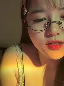 Snapshot of boniu-mimi chatting on 30, 11, 2025 boniu-mimi online show from 30, 11, 2025