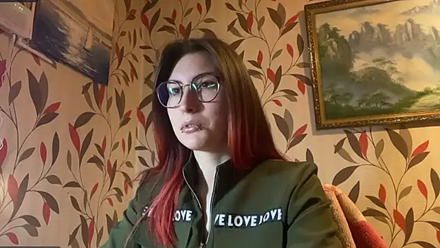 Snapshot of MangledShale chatting on 4, 12, 2025 MangledShale online show from 4, 12, 2025