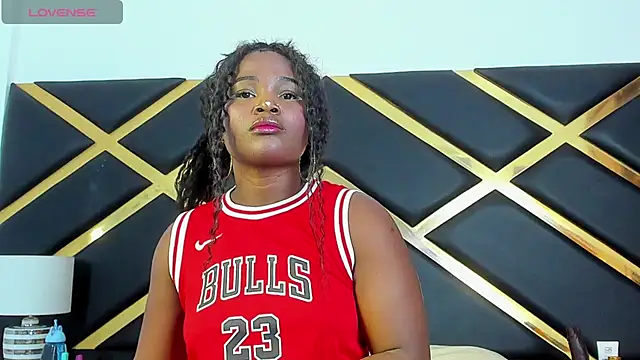 Snapshot of IrisHerrera_ chatting on 1, 12, 2025 IrisHerrera online show from 1, 12, 2025