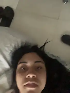 Snapshot of Miia_moonn chatting on 5, 12, 2025 Miia moonn online show from 5, 12, 2025