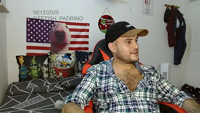 holegape online show from 17, 12, 2025