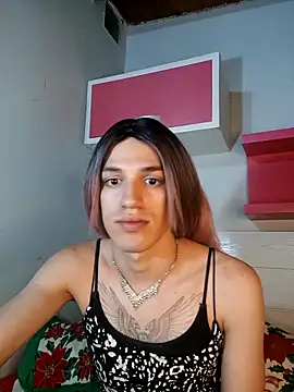 Snapshot of foxxy_lee13 chatting on 15, 12, 2025 foxxy lee13 online show from 15, 12, 2025