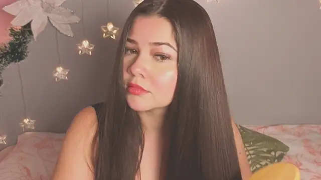 Snapshot of amyvans_ chatting on 5, 12, 2025 amyvans online show from 5, 12, 2025