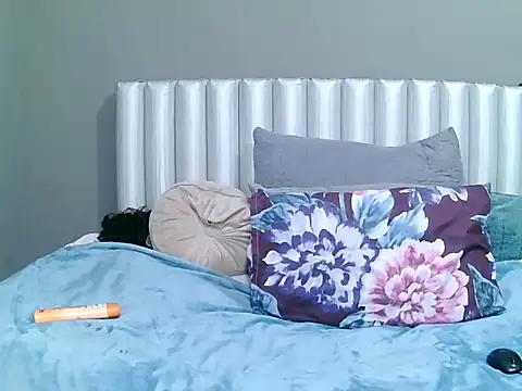 Snapshot of SavageHoney chatting on 2, 12, 2025 SavageHoney online show from 2, 12, 2025