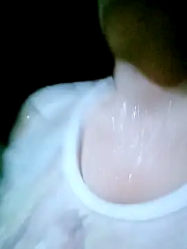 Snapshot of hey-bana chatting on 14, 12, 2025 hey-bana online show from 14, 12, 2025