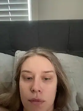 Snapshot of babyblue977 chatting on 16, 2, 2026 babyblue977 online show from 16, 2, 2026