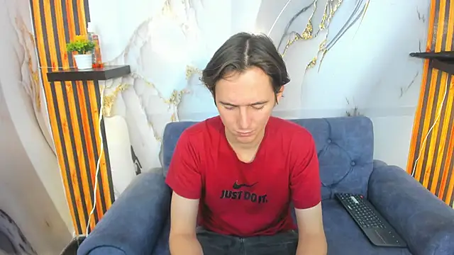 Snapshot of Aaron_LatinMen2 chatting on 3, 12, 2025 Aaron LatinMen2 online show from 3, 12, 2025