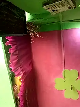 Snapshot of Rapalrajkpoli chatting on 14, 12, 2025 Rapalrajkpoli online show from 14, 12, 2025