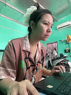 Snapshot of Kounun999 chatting on 19, 12, 2025 Kounun999 online show from 19, 12, 2025