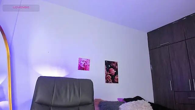 camila hott69  online show from 26, 3, 2026