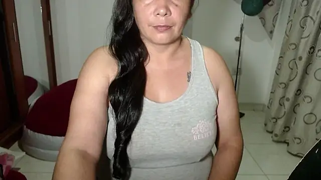 vivian-milf online show from 20, 2, 2026