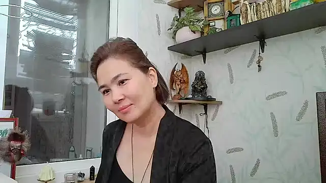 Nettie Allie online show from 3, 12, 2025