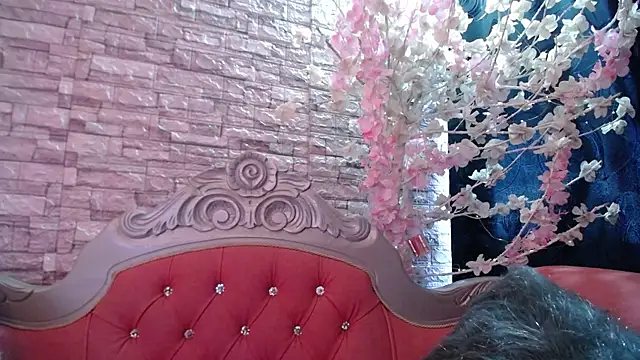 Snapshot of BellaMarquez_ chatting on 13, 12, 2025 BellaMarquez online show from 13, 12, 2025