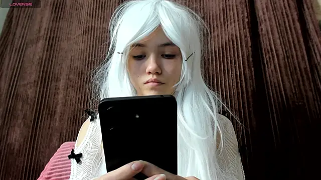 Snapshot of MissKotomissCat chatting on 30, 11, 2025 MissKotomissCat online show from 30, 11, 2025