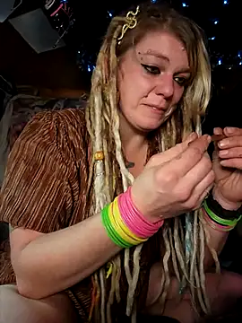 Horny hippie online show from 14, 11, 2025