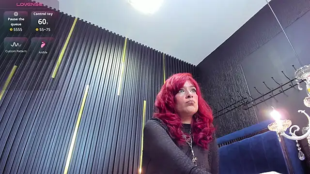 Snapshot of LolyYunno chatting on 5, 12, 2025 LolyYunno online show from 5, 12, 2025