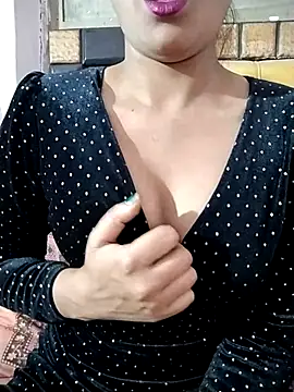 RASHMI SHARMA9 online show from 23, 3, 2026