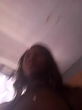 Snapshot of DamarisGreen02 chatting on 2, 12, 2025 DamarisGreen02 online show from 2, 12, 2025