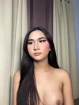 Diannellove online show from 9, 4, 2026