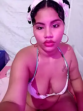 Snapshot of zoe_hot20 chatting on 17, 12, 2025 zoe hot20 online show from 17, 12, 2025