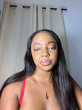 Snapshot of TiiffanyJackson_ chatting on 17, 12, 2025 TiiffanyJackson online show from 17, 12, 2025