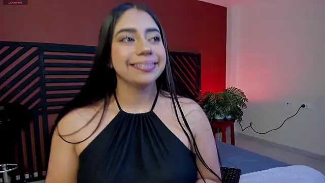luna cute   online show from 7, 7, 2026