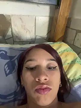 Snapshot of aurora_082 chatting on 21, 12, 2025 aurora 082 online show from 21, 12, 2025