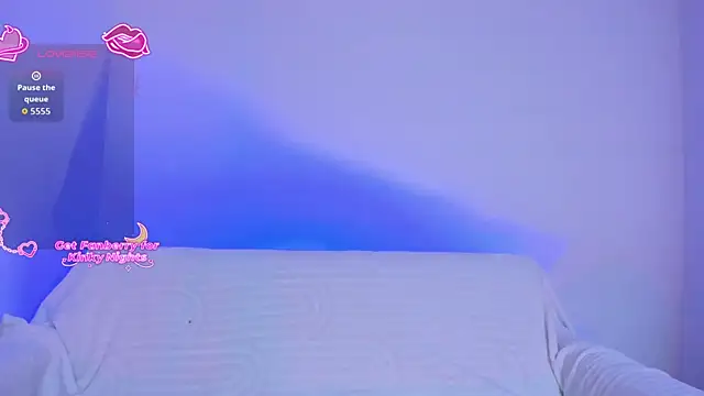 Snapshot of jimena_chic1 chatting on 28, 11, 2025 jimena chic1 online show from 28, 11, 2025