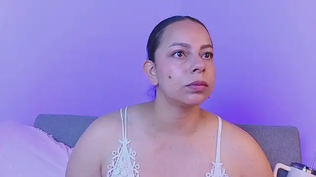 Snapshot of jimena_chic1 chatting on 26, 7, 2026 jimena chic1 online show from 26, 7, 2026