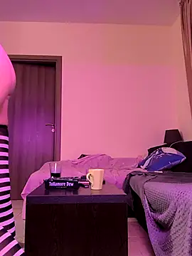 Snapshot of w1cked_couple chatting on 2, 3, 2026 w1cked couple online show from 2, 3, 2026