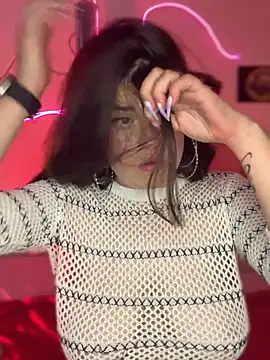 Snapshot of Scarletts_Boobs chatting on 4, 12, 2025 Scarletts Boobs online show from 4, 12, 2025