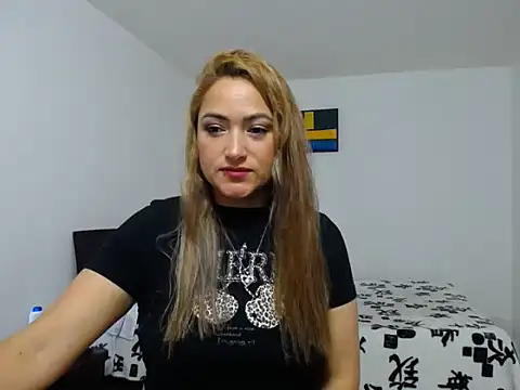 Snapshot of ximenaxcite19 chatting on 27, 11, 2025 ximenaxcite19 online show from 27, 11, 2025