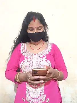 Snapshot of Pooja_bhabhi00 chatting on 14, 12, 2025 Pooja bhabhi00 online show from 14, 12, 2025