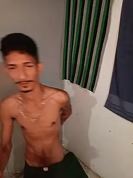 Snapshot of theyllorwillian chatting on 27, 5, 2026 theyllorwillian online show from 27, 5, 2026