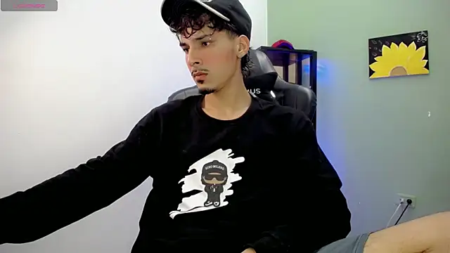 Snapshot of Yankeee_ chatting on 5, 12, 2025 Yankeee online show from 5, 12, 2025