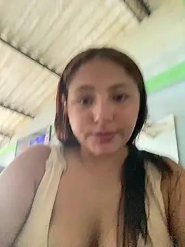 Snapshot of Emily_milk_1 chatting on 12, 7, 2026 Emily milk 1 online show from 12, 7, 2026