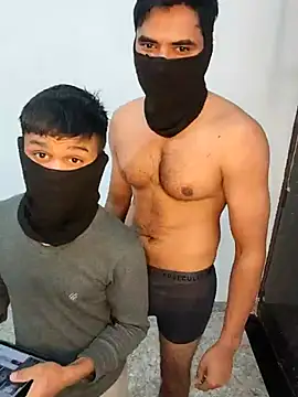 Snapshot of Amit22122 chatting on 17, 12, 2025 Amit22122 online show from 17, 12, 2025